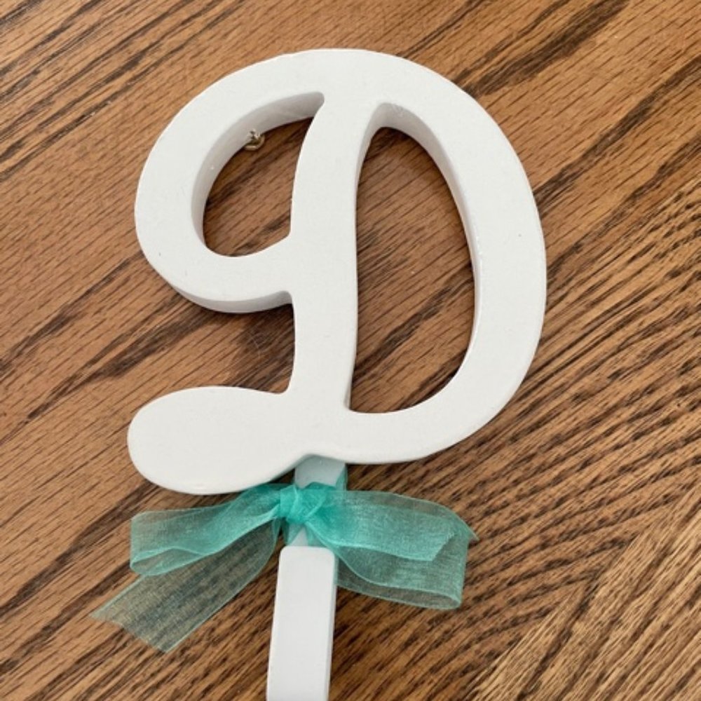 Hanging Wood Letter "D"